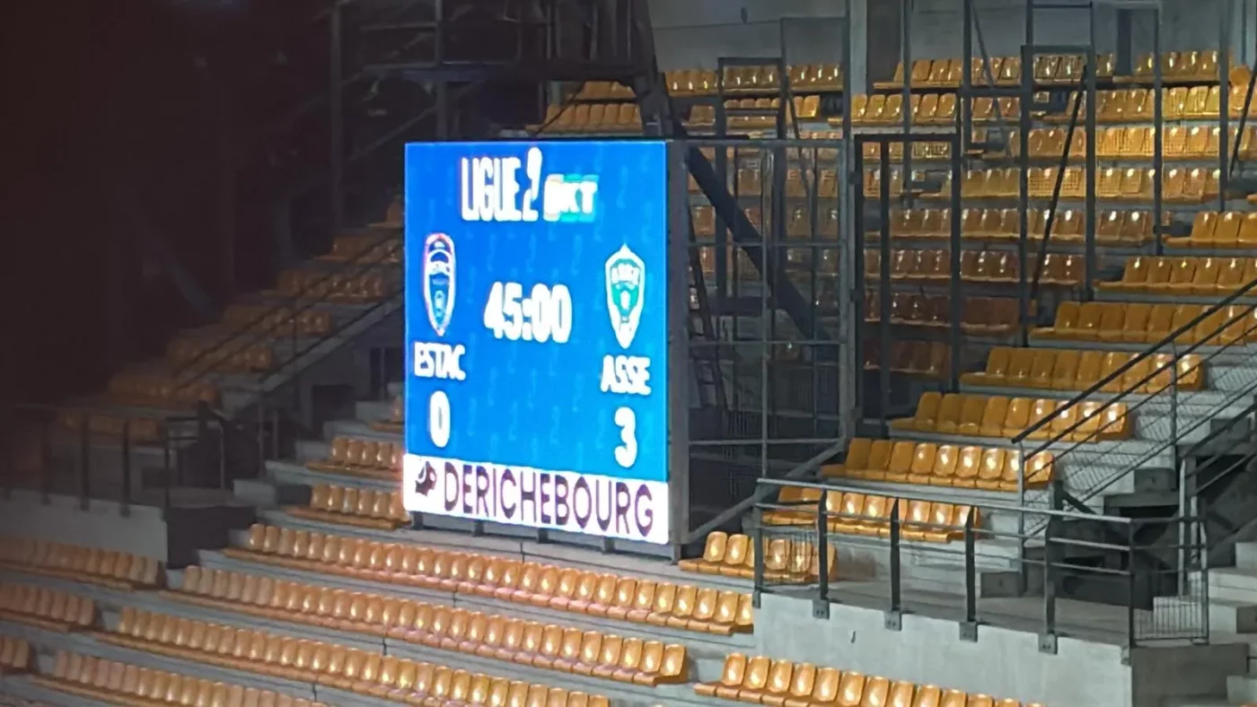 Section 21 The Green Brothers - Troyes vs ASSE - novembre 2025_2